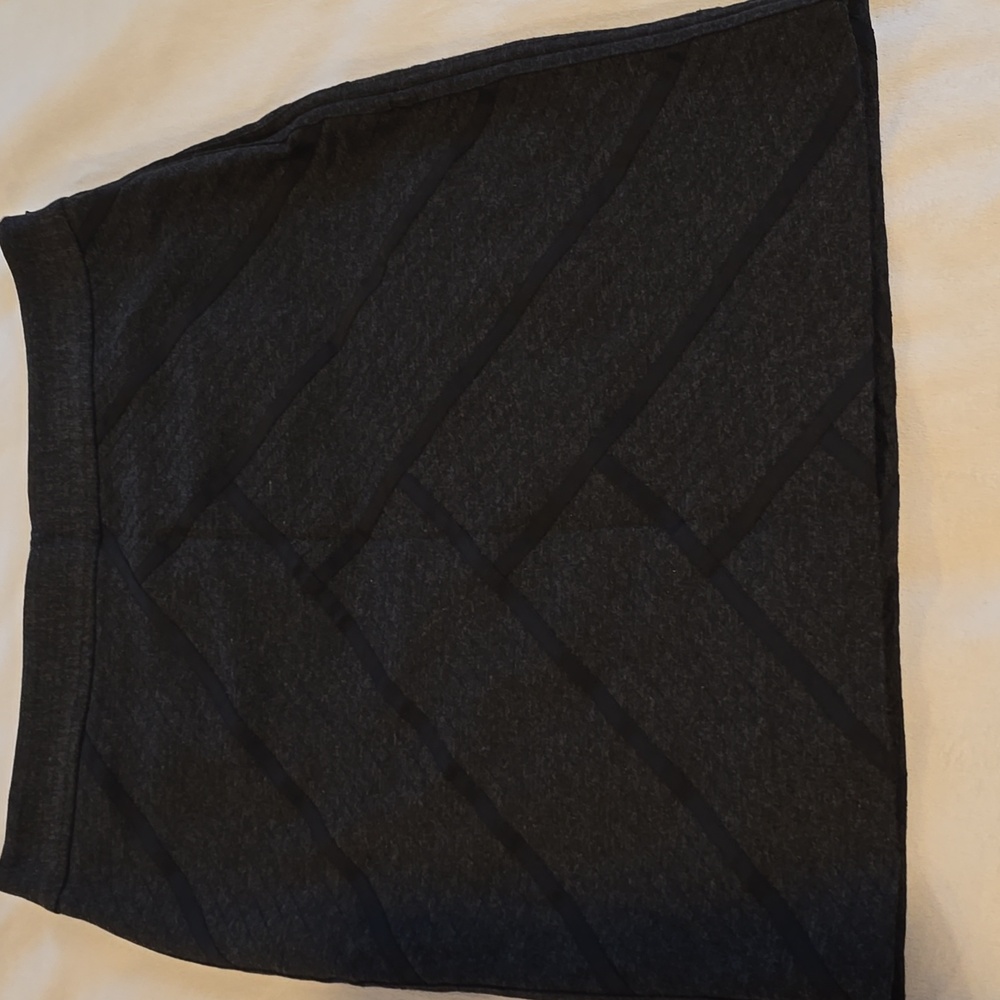 White House Black Market Gray Skirt